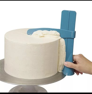 מחליק קרמה לעוגה מתכון לפי גובה.