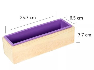 תבנית סיליקון למזיגת סבון עם קופסת עץ.