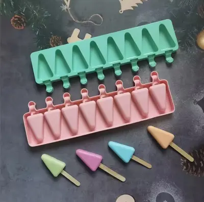 תבנית סיליקון צורת משולשיםעם מקל